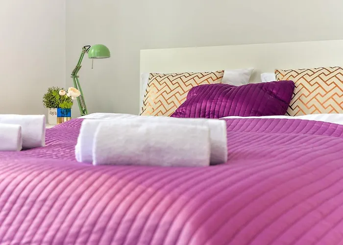 Cozy Apartment With Balcony - Palace Of Culture By Rent Like Home